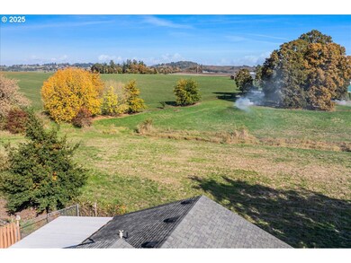 670 N 1st St, Carlton, OR 97111 - photo 6