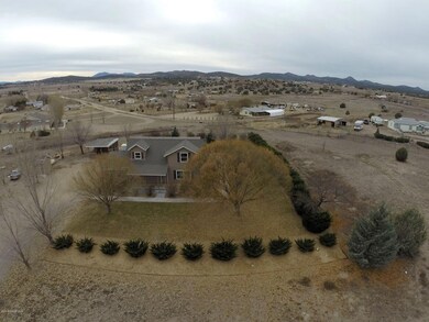 22070 N Triple j Ln, Paulden, AZ 86334 - photo 5