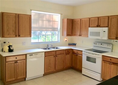 This is a true eat in kitchen.....not seen here is