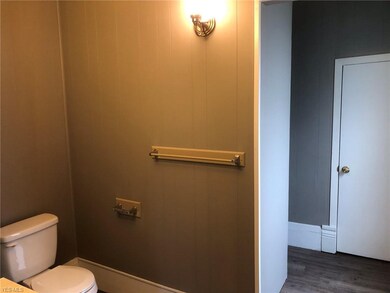 Master bath with closet