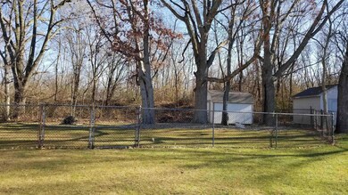 22743 Chestnut Ln, Goshen, IN 46528 - photo 5