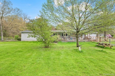 19074 Sumpter Rd, Belleville, MI 48111 - photo 2