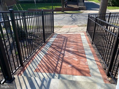 189 S Main St unit 3, Doylestown, PA 18901 - photo 3