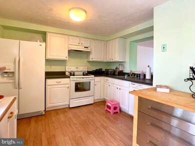 48 Trailwood Rd, Nottingham, MD 21236 - photo 4