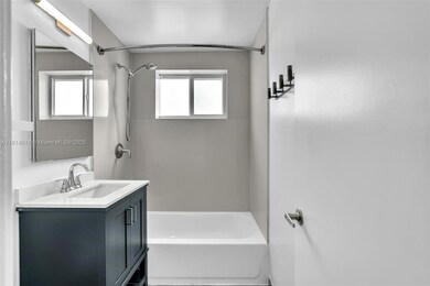 9200 E Bay Harbor Dr unit 2, Bay Harbor Islands, FL 33154 - photo 4