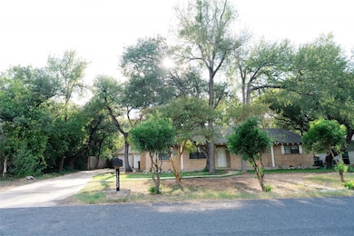 13002 Cedarhurst Cir, Austin, TX 78729 - photo 3