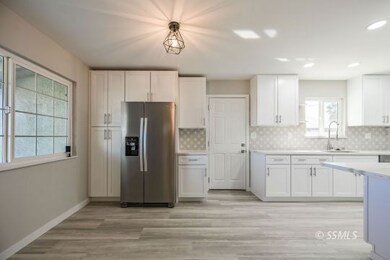 1217 W Upjohn Ave, Ridgecrest, CA 93555 - photo 4