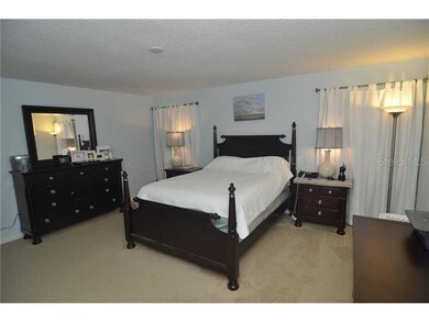 Master Bedroom - Huge Master Bedroom