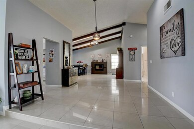 9742 Richmond Cir, Boca Raton, FL 33434 - photo 6