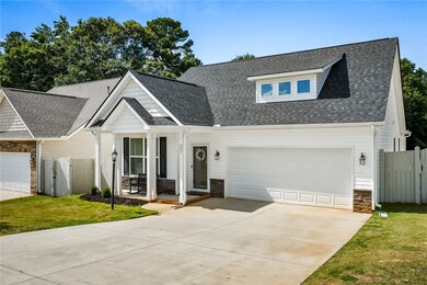 221 Magnolia Ln, Pendleton, SC 29670 - photo 2