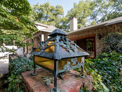 Cresent House 070