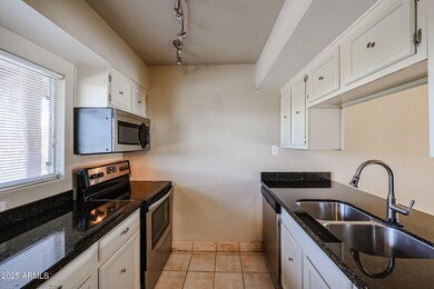 7436 E Chaparral Rd unit 260B, Scottsdale, AZ 85250 - photo 2