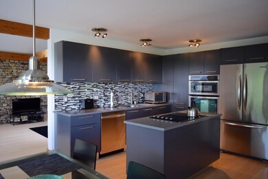 112 Broadview Dr, Jim Thorpe, PA 18229 - photo 2