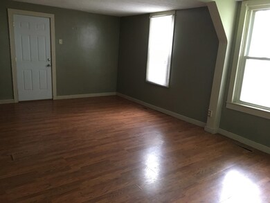 327 N Jefferson St, Loudonville, OH 44842 - photo 4