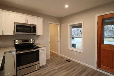 19 Tolman Ave, Shirley, MA 01464 - photo 4