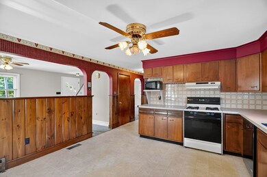 15 Chase St, Taunton, MA 02780 - photo 3