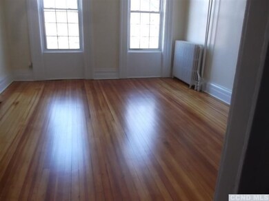 707 Warren St unit 2, Hudson, NY 12534 - photo 4