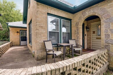 1220 W Walker St, Denison, TX 75020 - photo 4