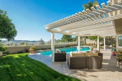Great backyard, very spacious, quiet and private. 