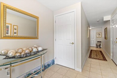 4 Echo Shore Dr, MerriMacK, NH 03054 - photo 2