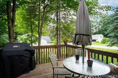 46 Wind Stream Ct, Holland-13