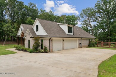 Triple Garage