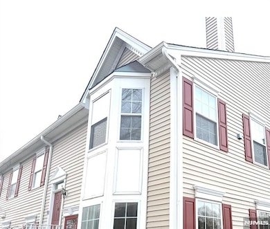 32 Columbus Dr unit 215, Franklin Park, NJ 08823 - photo 3