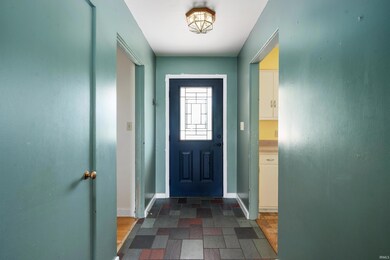 1012 W Cowing Dr, Muncie, IN 47303 - photo 5