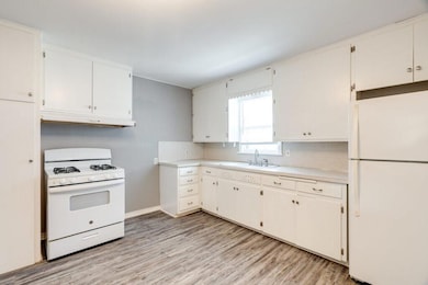 5228 N Hudson Ave, Oklahoma City, OK 73118 - photo 7