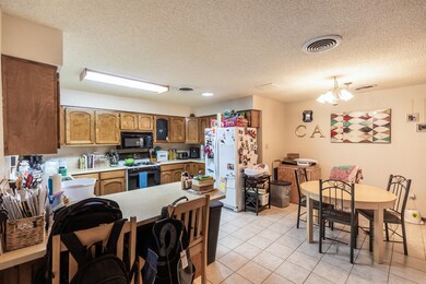 206 Sunrise Ave, Alamogordo, NM 88310 - photo 6