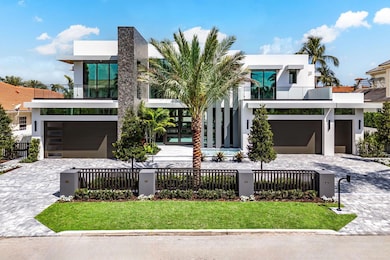 169 W Coconut Palm Rd, Boca Raton, FL 33432 - photo 2