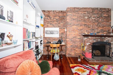 482 Beacon St unit 42, Boston, MA 02115 - photo 3