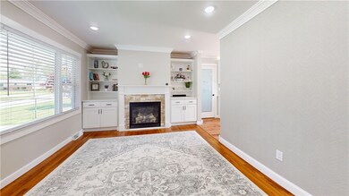 Vinyl Windows Throughout Home