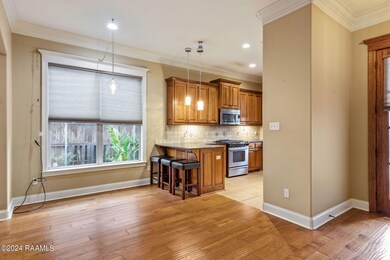 4-web-or-mls-102 Seabrook Ln-4