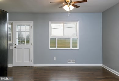 1959 Denbury Dr, Dundalk, MD 21222 - photo 5