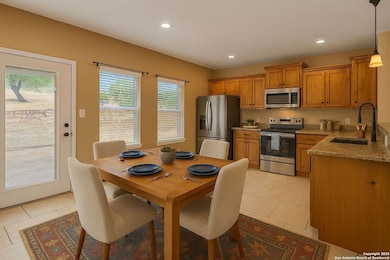 220 Cody Ct, Canyon Lake, TX 78133 - photo 6