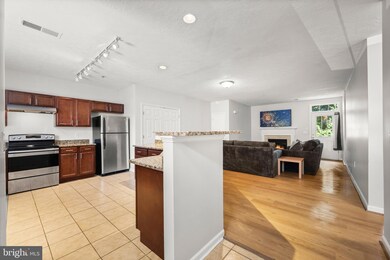 762 Heather Stone Loop unit 78, Glen Burnie, MD 21061 - photo 3