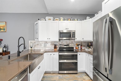 7515 NW 3rd St, Plantation, FL 33317 - photo 3