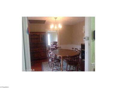 1072 Nc Highway 62 W, High Point, NC 27263 - photo 6