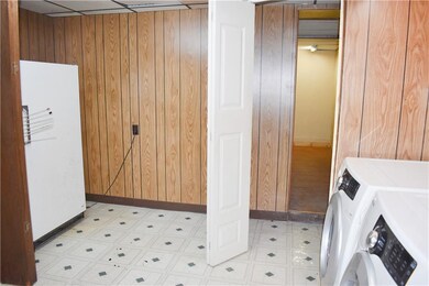 1750 E Diehl Ave, Des Moines, IA 50320 - photo 4