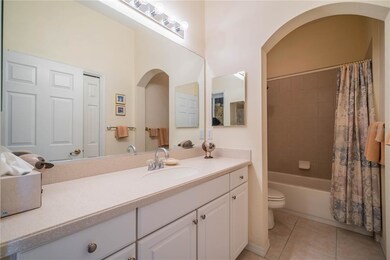 2481 Kensington Greens Dr, Sun City Center, FL 33573 - photo 3
