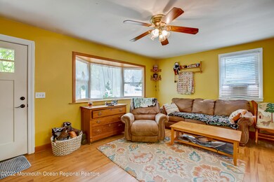 350 Stuart Ave, Toms River, NJ 08755 - photo 5
