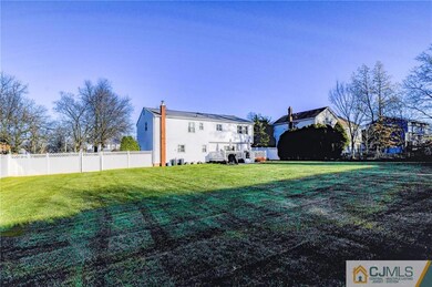 18 Winterberry Cir, Piscataway, NJ 08854 - photo 6