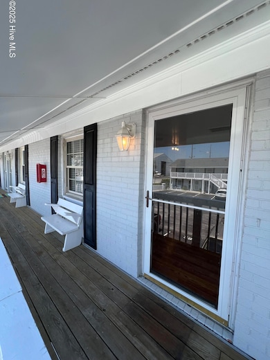 127 Old Causeway Unit A