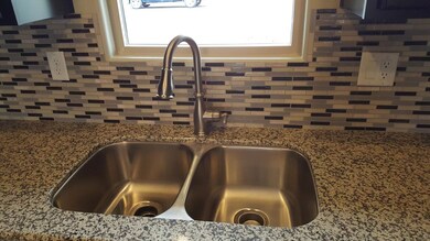Lot 37 Sink