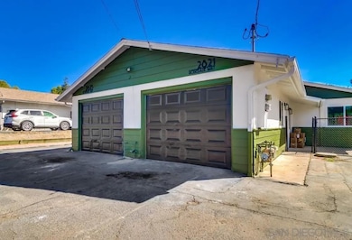 2821-25 Rosedale Way, Spring Valley, CA 91977 - photo 4