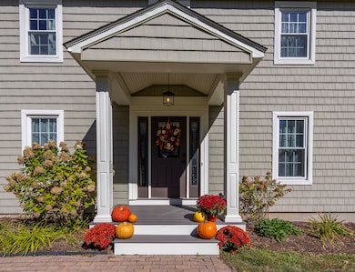 4 Brookfield Ct, Cheshire, CT 06410 - photo 2