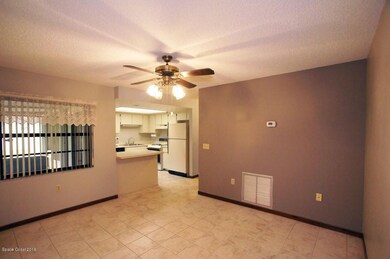 Spring Cir 2206 - Family Rm (Medium)