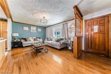 4108 Mohawk Dr, Lorain, OH 44055 - photo 4