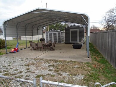 420 N 18th Ave, Beech Grove, IN 46107 - photo 5